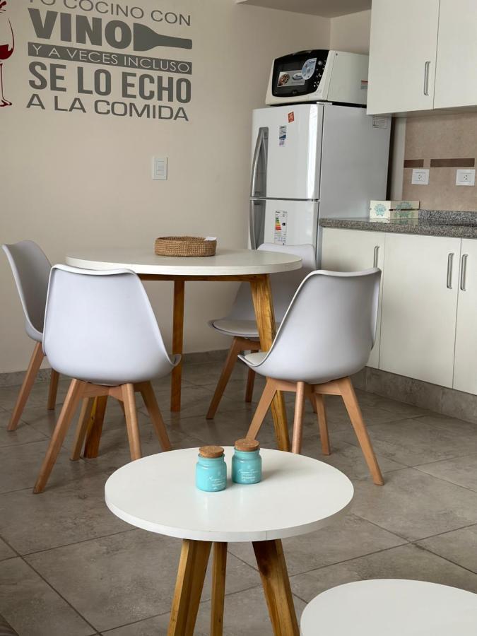 Apartments Biritos Mendoza Godoy Cruz Bagian luar foto