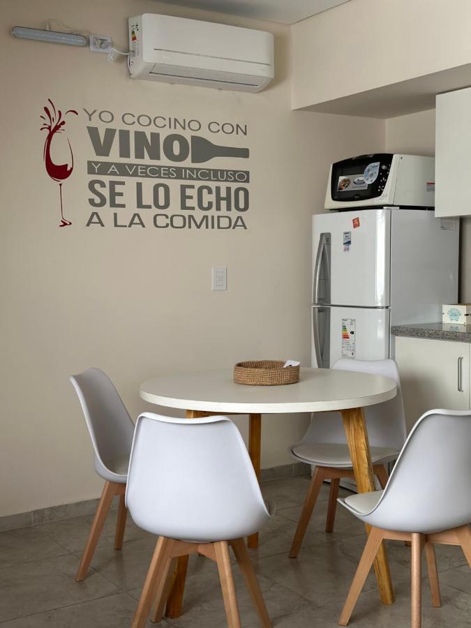 Apartments Biritos Mendoza Godoy Cruz Bagian luar foto